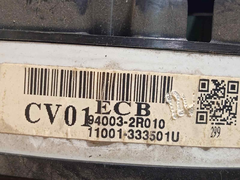 Recambio de cuadro instrumentos para hyundai i30 1.4 cat referencia OEM IAM 940032R010  