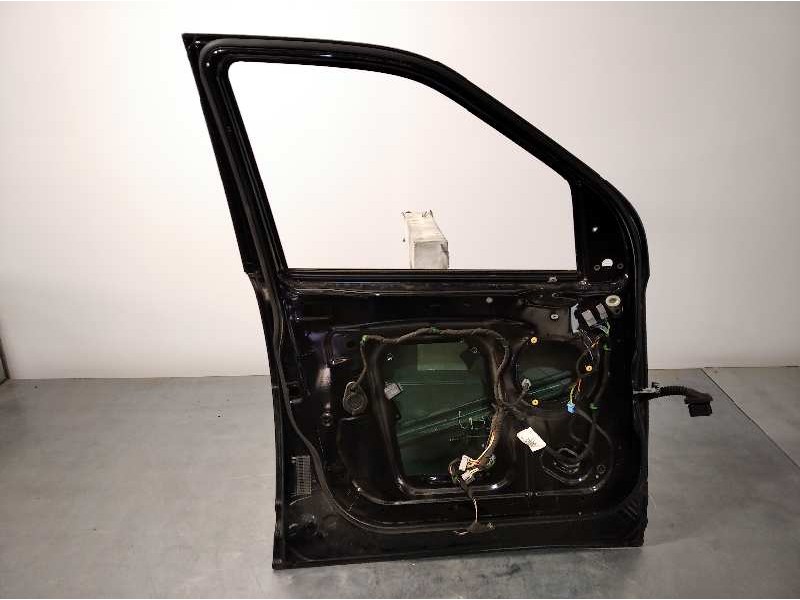 Recambio de puerta delantera izquierda para land rover freelander (lr2) 2.2 td4 cat referencia OEM IAM LR003509  