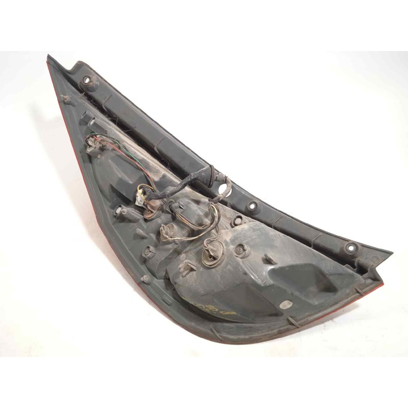 Recambio de piloto trasero derecho para hyundai i30 1.4 cat referencia OEM IAM 924022R000  