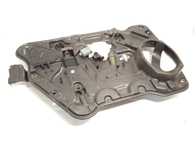 ELEVALUNAS DELANTERO IZQUIERDO 68043729AA 68043735AA 