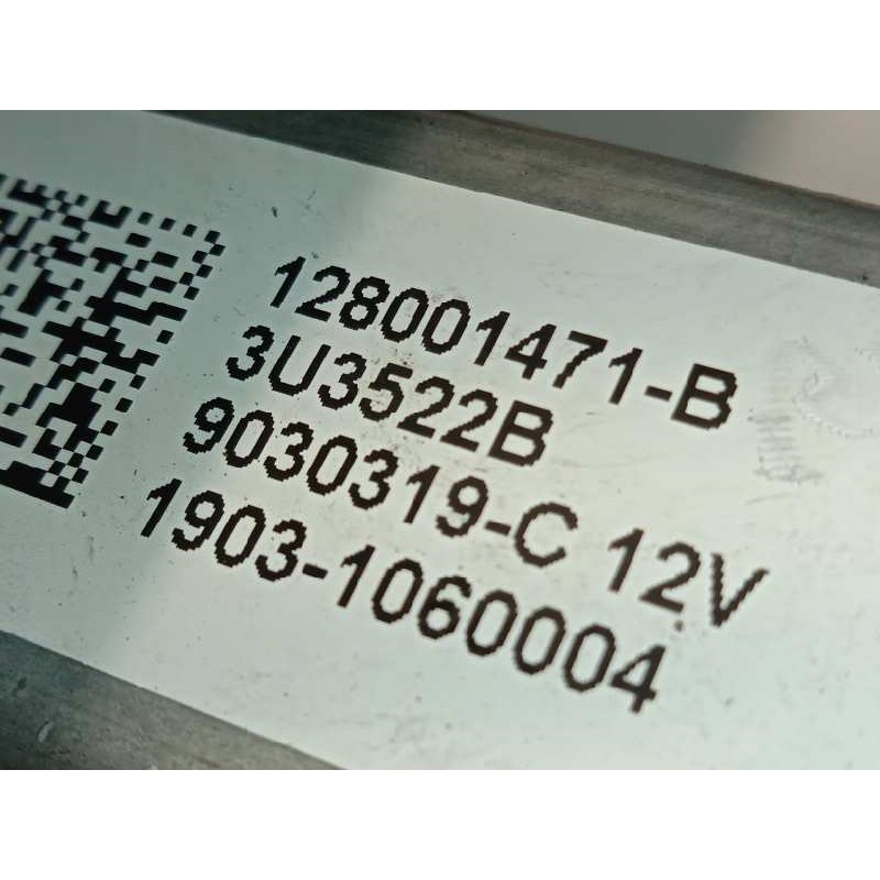 Recambio de elevalunas delantero derecho para renault clio iv 1.5 dci diesel fap referencia OEM IAM 128001471B  