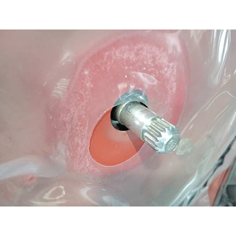 Recambio de puerta trasera izquierda para hyundai i20 1.2 cat referencia OEM IAM 770031J000  