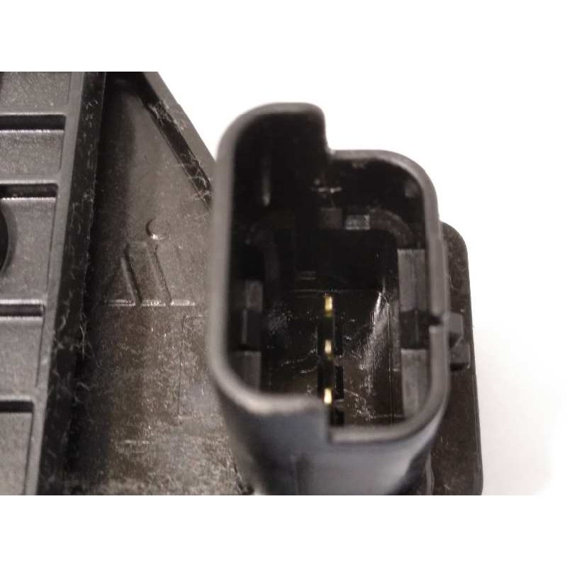 Recambio de cerradura maletero / porton para peugeot 208 style referencia OEM IAM 9694648680  