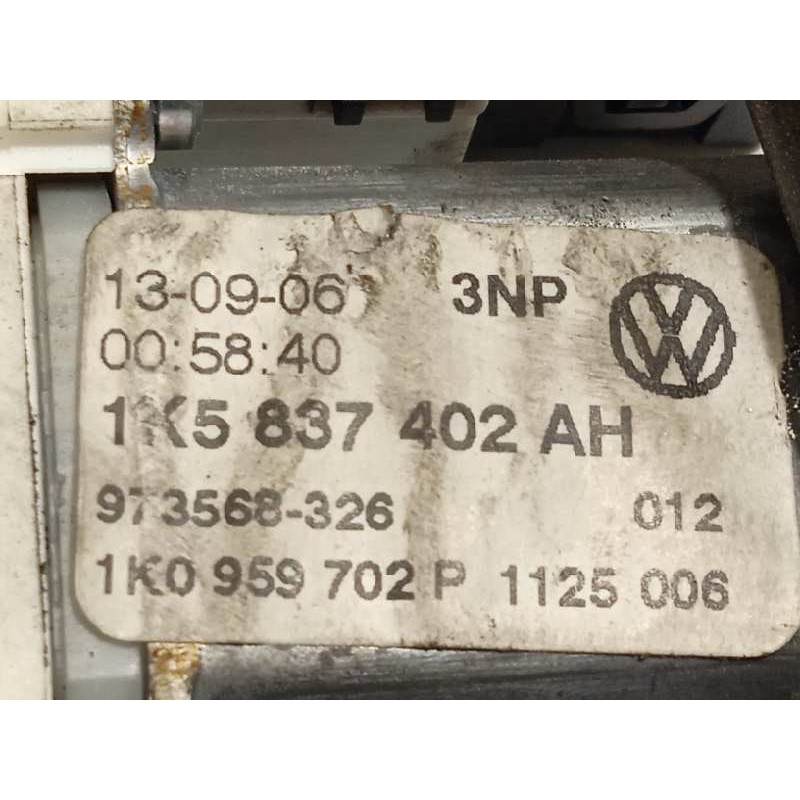 Recambio de elevalunas delantero derecho para volkswagen jetta (1k2) 1.9 tdi referencia OEM IAM 1K5837402AH  1K0959792L