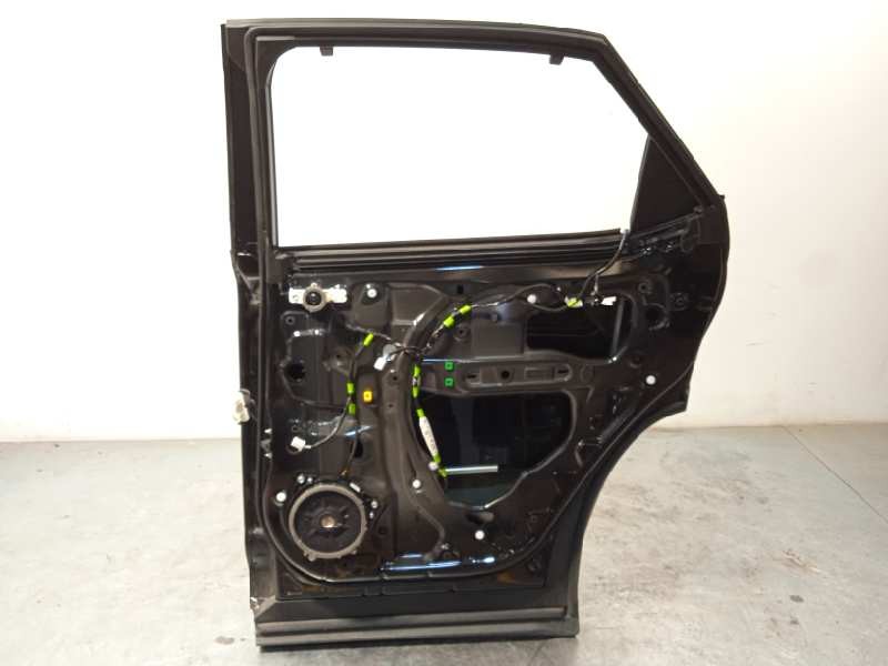 Recambio de puerta trasera derecha para lexus rx (agl20) 450h referencia OEM IAM 6700348190  