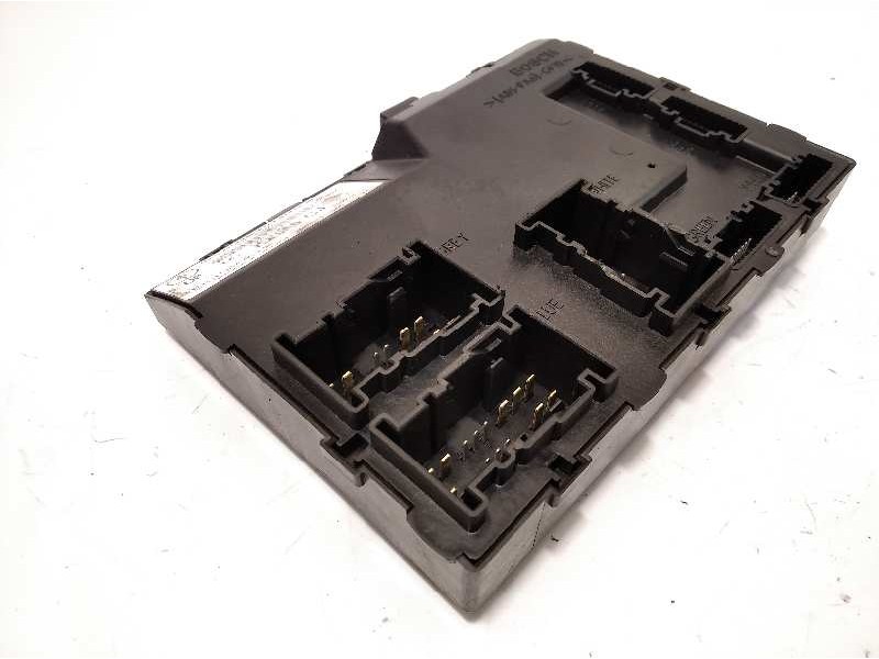 Recambio de modulo electronico para ford fiesta (cb1) 1.4 tdci cat referencia OEM IAM 8V5115K600CJ  