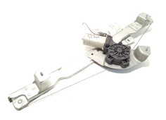 Recambio de elevalunas delantero derecho para dacia duster laureate 4x2 referencia OEM IAM 8200733828  