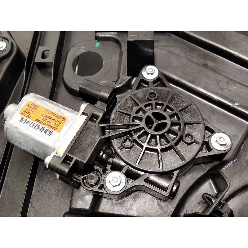 Recambio de elevalunas trasero derecho para hyundai tucson 1.7 crdi cat referencia OEM IAM 83460D7000  83481D7000