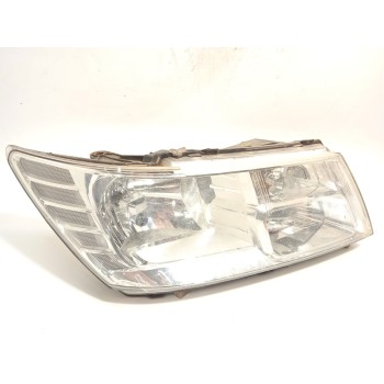 Recambio de faro derecho para dodge journey 2.0 crd referencia OEM IAM 05067788AC 5067788AC 