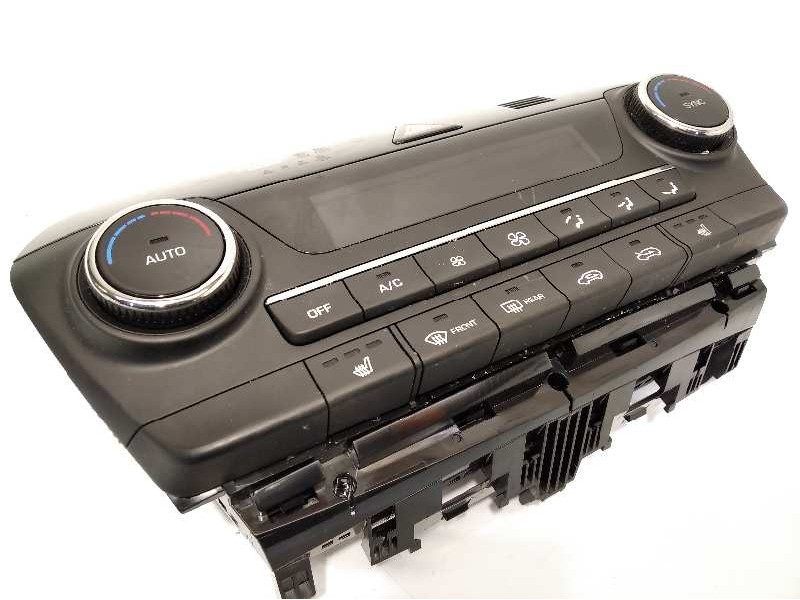 Recambio de mando climatizador para hyundai tucson 1.7 crdi cat referencia OEM IAM 97250D7231TRY  