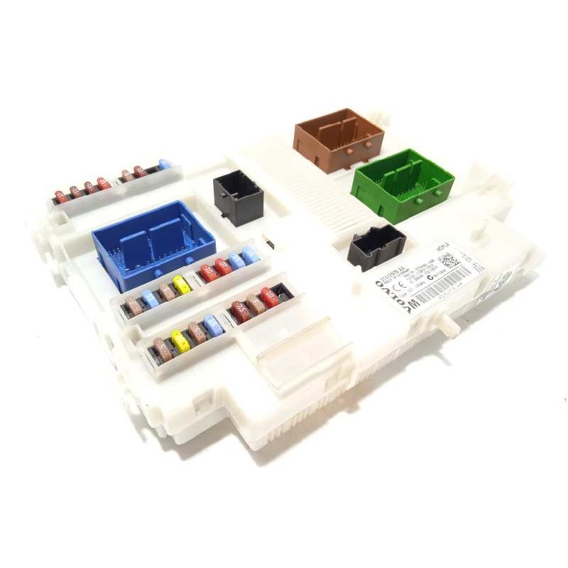 Recambio de caja reles / fusibles para volvo v60 familiar referencia OEM IAM 31412970  31412970AA