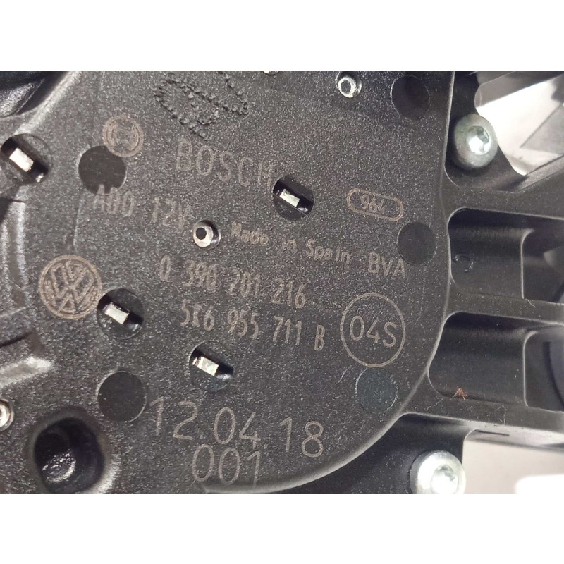 Recambio de motor limpia trasero para volkswagen touran (1t3) advance referencia OEM IAM 5K6955711B  0390201216
