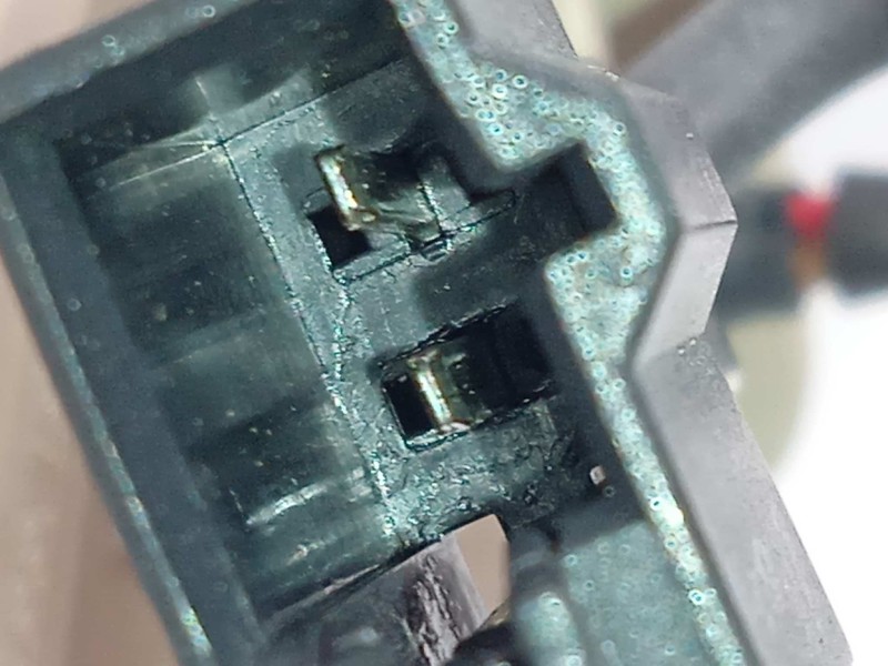 Recambio de parasol derecho para volkswagen touran (1t3) advance referencia OEM IAM 1T0857552J  1T0857552J2G5