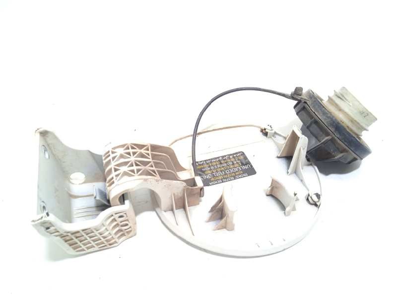 Recambio de tapa exterior combustible para hyundai i20 1.2 16v cat referencia OEM IAM 69510C7000  