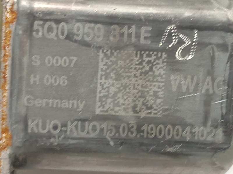 Recambio de elevalunas trasero derecho para skoda fabia familiar 1.0 referencia OEM IAM 5Q0959811E  6V0839462