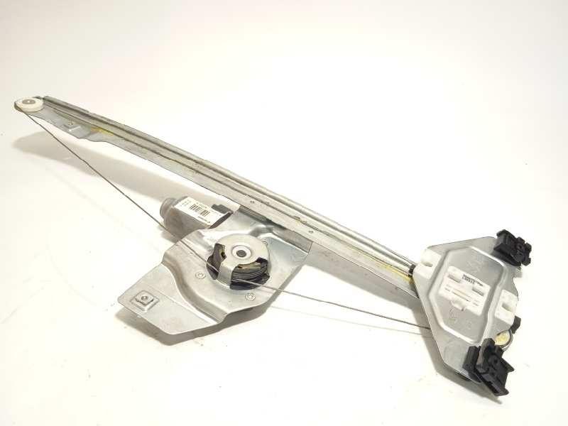 Recambio de elevalunas delantero derecho para peugeot partner kombi confort referencia OEM IAM 402104B  