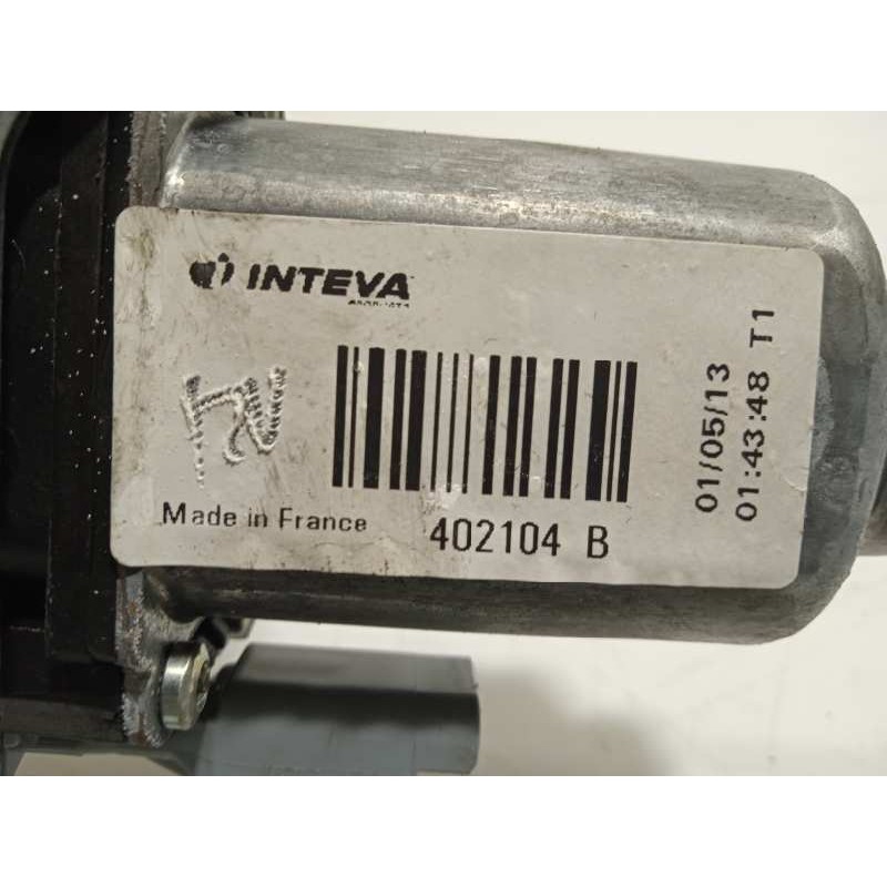 Recambio de elevalunas delantero derecho para peugeot partner kombi confort referencia OEM IAM 402104B  