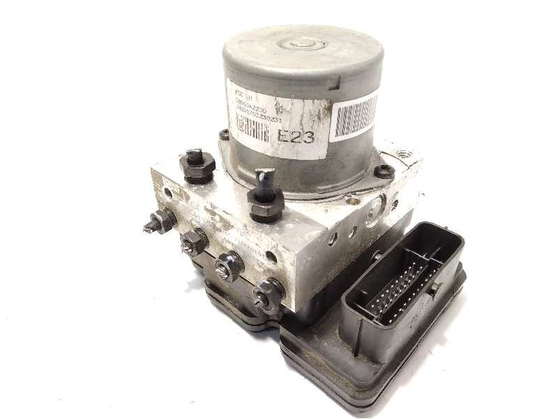 Recambio de abs para kia cee´d drive referencia OEM IAM 58920A2230 6158945200 A258920800