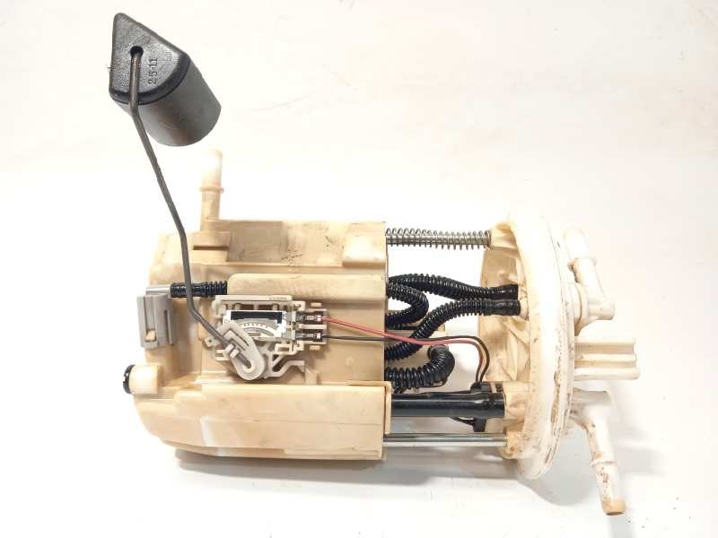 Recambio de bomba combustible para subaru legacy kombi/outback b14 outback executive referencia OEM IAM 42021SG030  