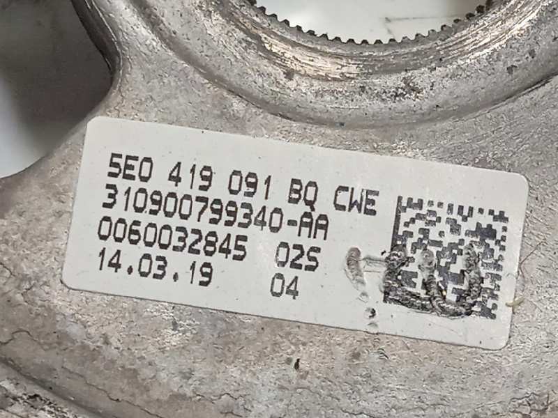 Recambio de volante para skoda fabia familiar 1.0 referencia OEM IAM 5E0419091BQ  5E0419091BQCWE