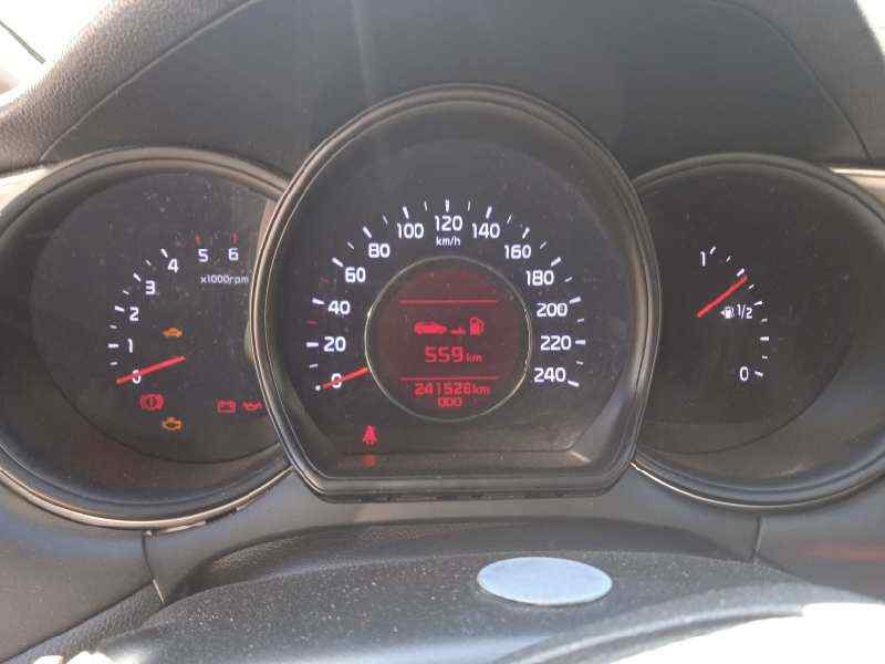 Recambio de cuadro instrumentos para kia cee´d sporty wagon 1.6 crdi cat referencia OEM IAM 94033A2020  