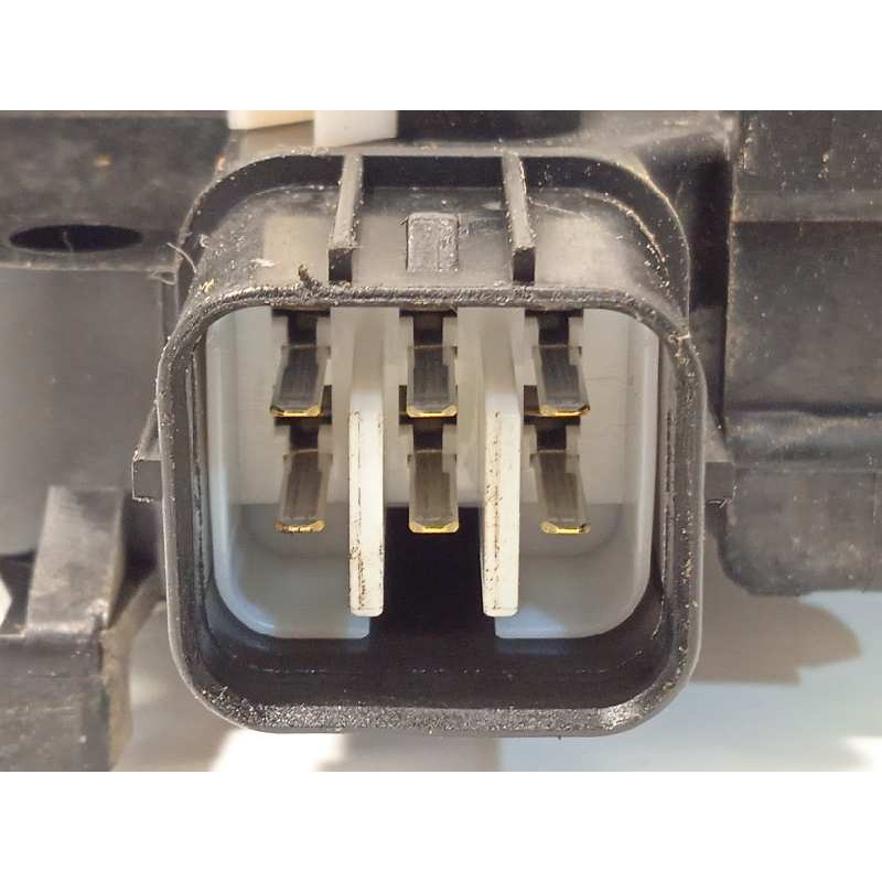 Recambio de elevalunas delantero derecho para subaru legacy kombi/outback b14 outback executive referencia OEM IAM 61041AL000  