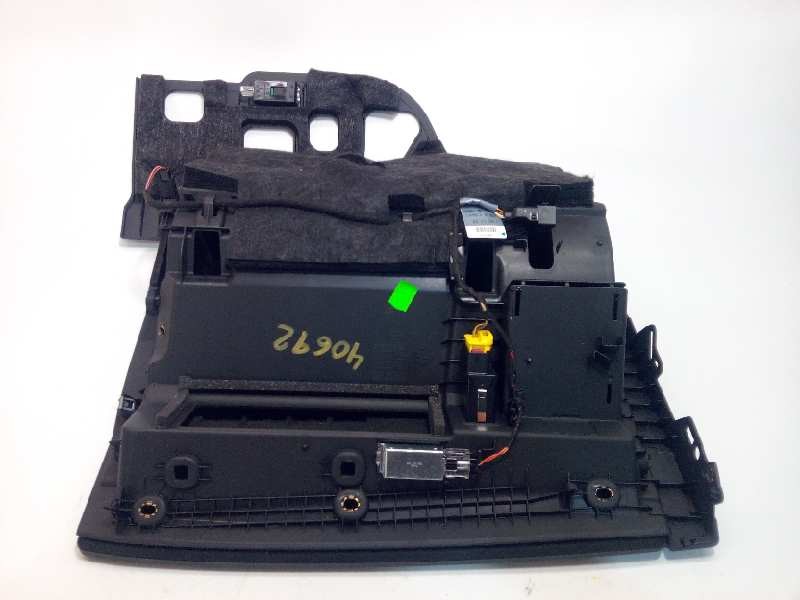 Recambio de guantera para audi a4 berlina (8w2) 2.0 16v tfsi referencia OEM IAM 8W18570356PS  