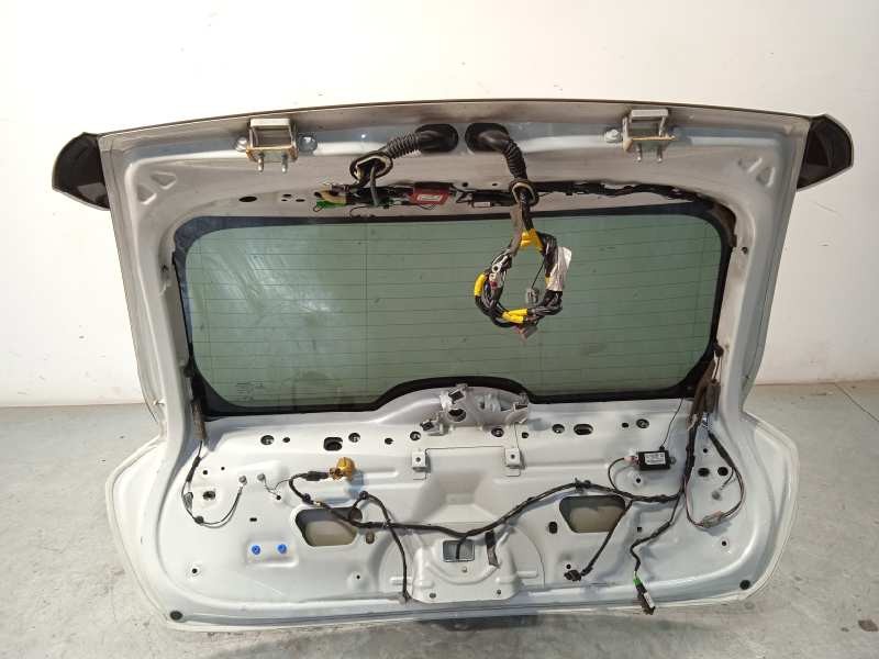 Recambio de porton trasero para volvo v60 familiar referencia OEM IAM 31457729  