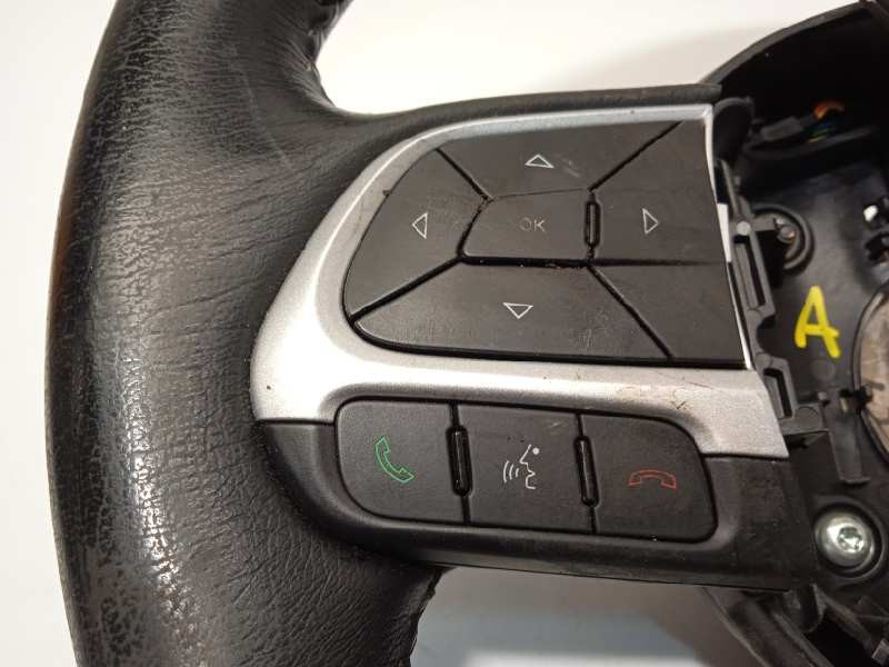 Recambio de volante para jeep renegade 1.6 m-jet cat referencia OEM IAM 07356720110  7356720110