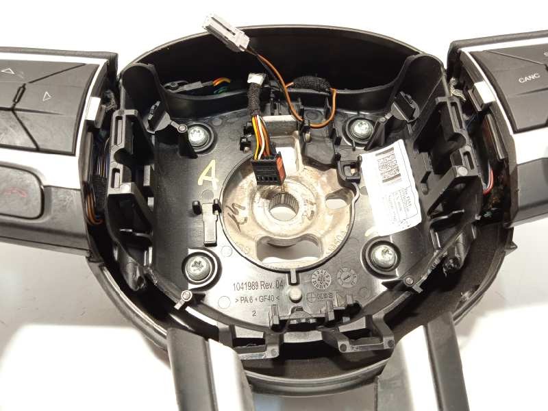 Recambio de volante para jeep renegade 1.6 m-jet cat referencia OEM IAM 07356720110  7356720110