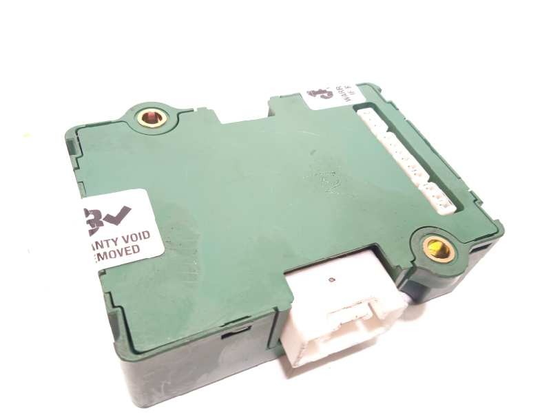 Recambio de modulo electronico para lexus is200 (gxe10) 2.0 cat referencia OEM IAM 8922153090  2440000390