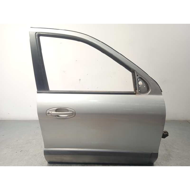 Recambio de puerta delantera derecha para hyundai santa fe (sm) 2.4 gls referencia OEM IAM 7600426110  