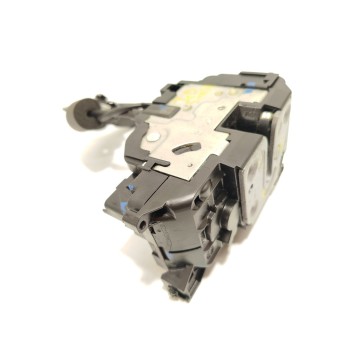 Recambio de cerradura puerta trasera derecha para renault scénic iii (jz0/1_) 1.2 tce referencia OEM IAM 825020033R  