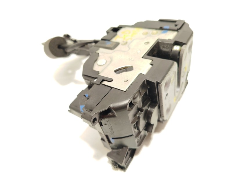 CERRADURA PUERTA TRASERA DERECHA 825020033R 