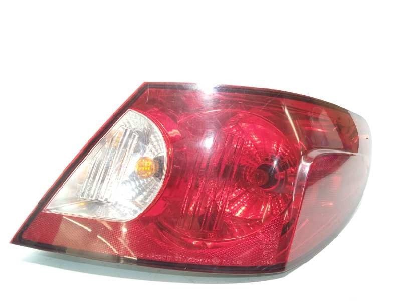 Recambio de piloto trasero derecho para chrysler sebring berlina 2.0 crd cat referencia OEM IAM 05303986AD  5303988AD