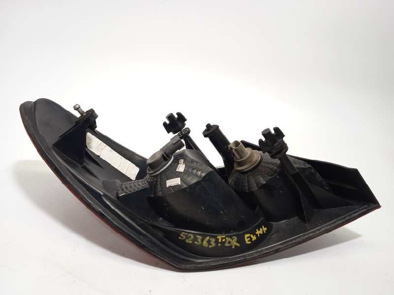 Recambio de piloto trasero derecho para chrysler sebring berlina 2.0 crd cat referencia OEM IAM 05303986AD  5303988AD