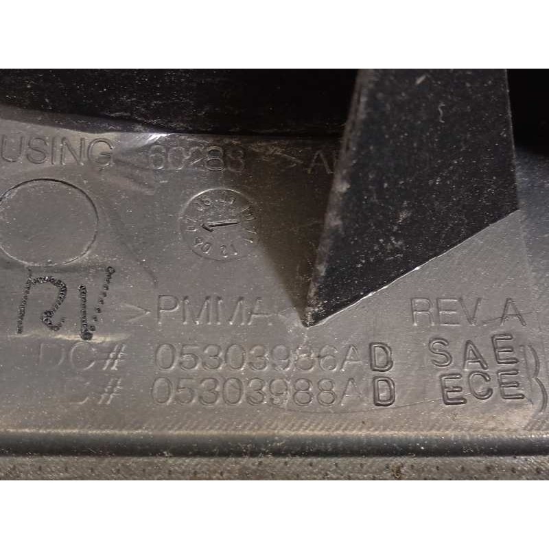 Recambio de piloto trasero derecho para chrysler sebring berlina 2.0 crd cat referencia OEM IAM 05303986AD  5303988AD