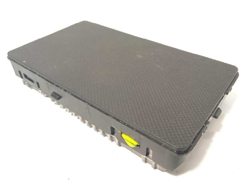 Recambio de modulo electronico para hyundai kona 1.0 tgdi cat referencia OEM IAM 95560J9000  