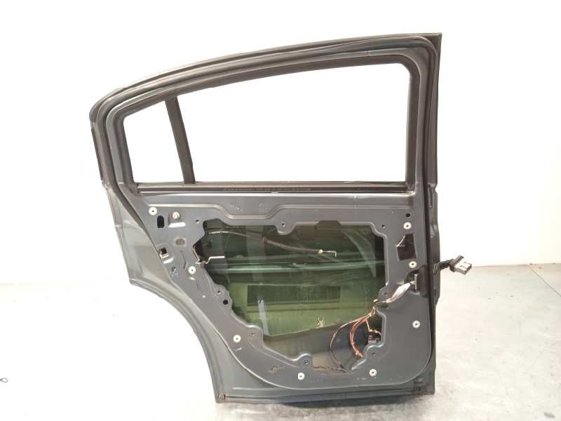 Recambio de puerta trasera izquierda para chrysler sebring berlina 2.0 crd cat referencia OEM IAM 5074525AB  