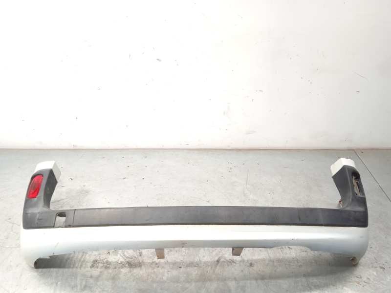 Recambio de paragolpes trasero para renault kangoo 1.5 dci diesel referencia OEM IAM 7701478197  7701478198