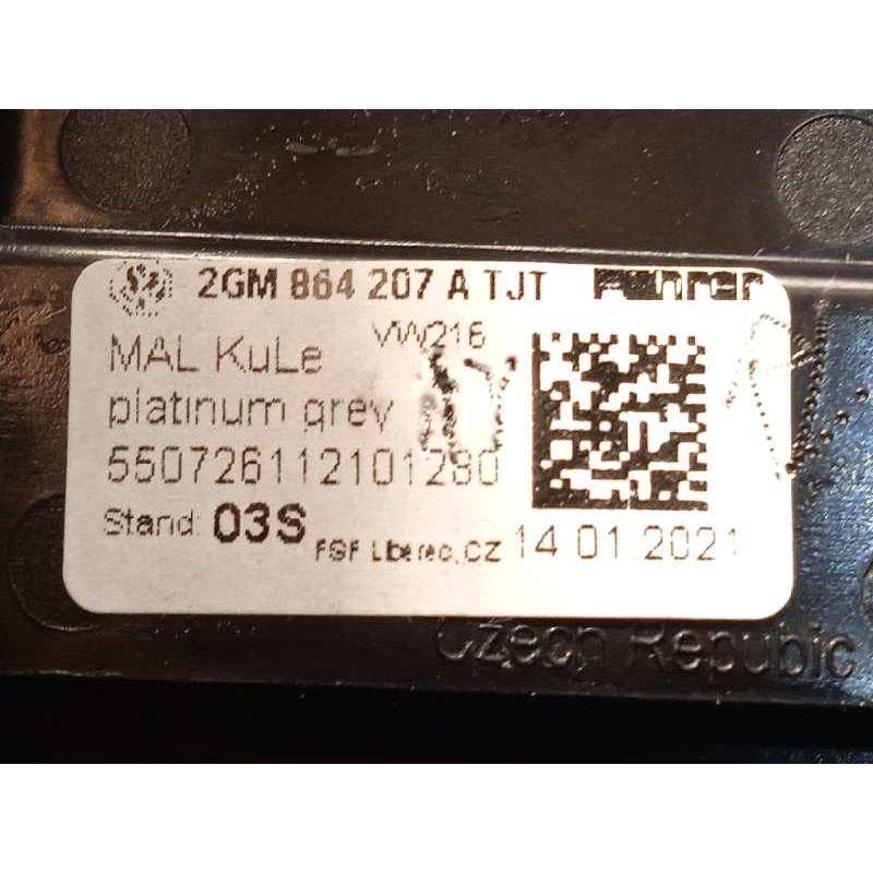 Recambio de apoyabrazos central para volkswagen t-cross 1.0 tsi referencia OEM IAM 2GM864207A  2GM864207ATJT