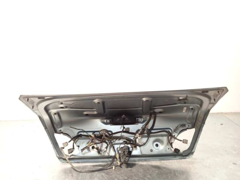 Recambio de tapa maletero para chrysler sebring berlina 2.0 crd cat referencia OEM IAM 5074536AC  