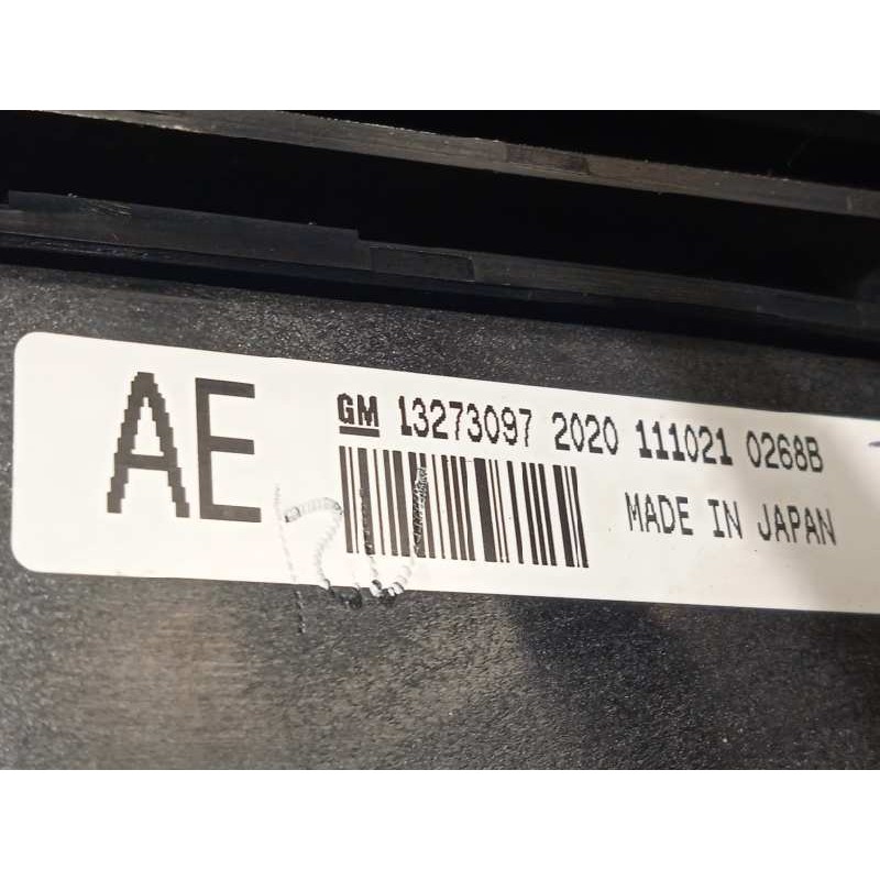 Recambio de mando multifuncion para opel insignia berlina 2.0 16v cdti referencia OEM IAM 20997887  13273097