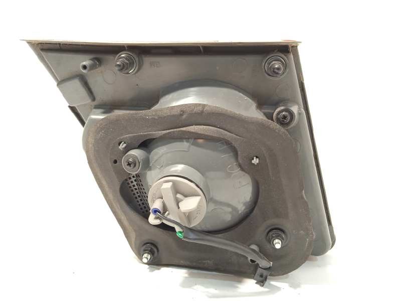 Recambio de piloto trasero izquierdo interior para chevrolet cruze 2.0 diesel cat referencia OEM IAM 95130772  