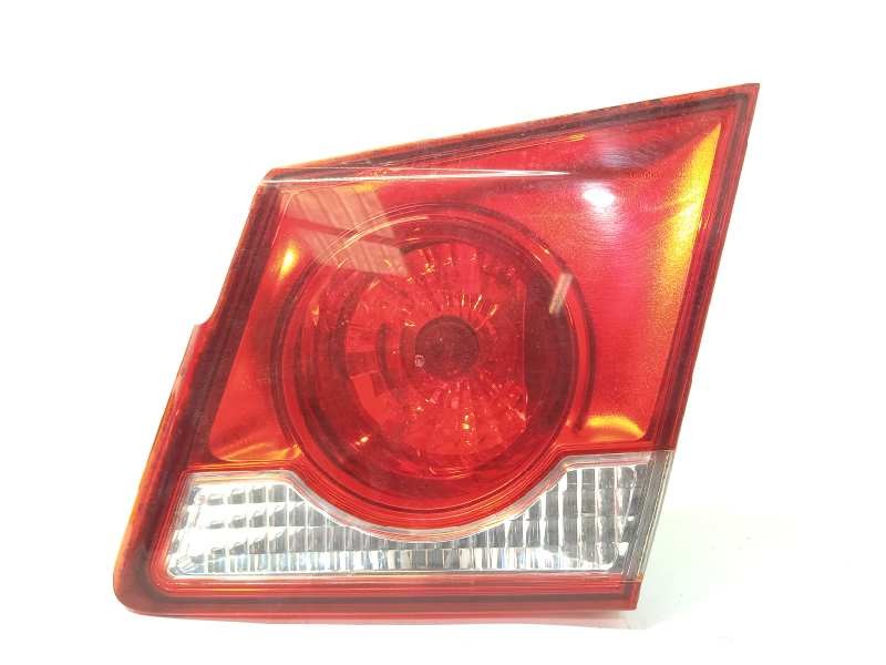 Recambio de piloto trasero derecho interior para chevrolet cruze 2.0 diesel cat referencia OEM IAM 95130773  