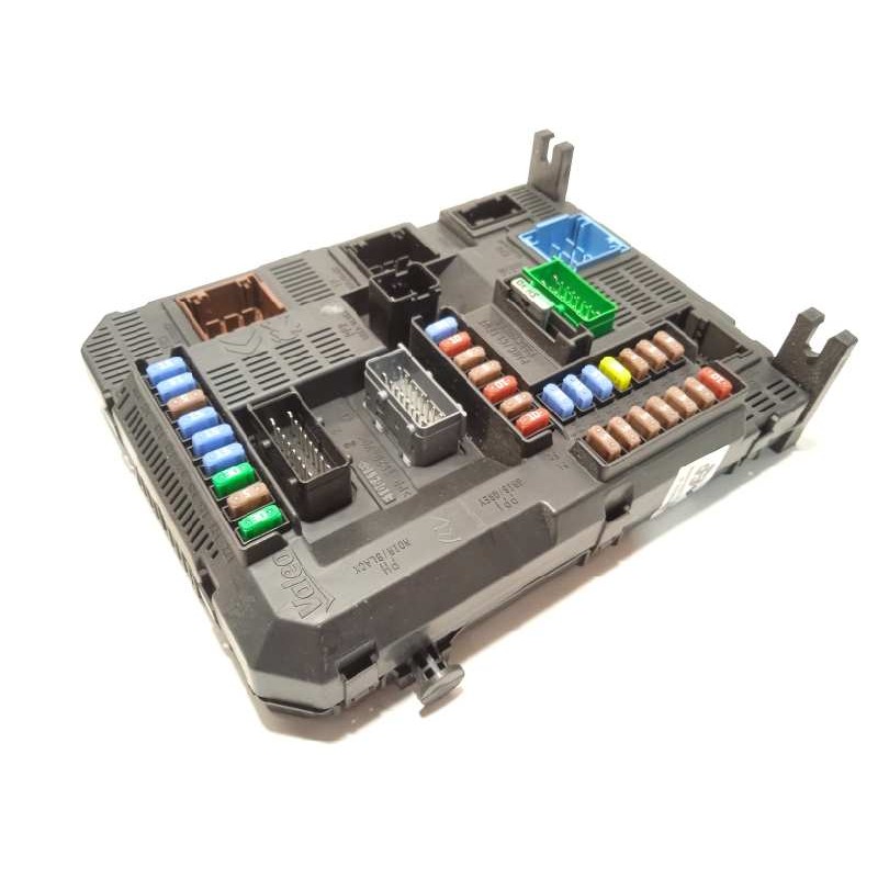 Recambio de caja reles / fusibles para citroën c4 cactus feel cool referencia OEM IAM 9807531680  1612139080