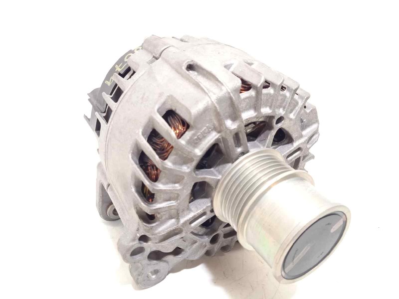 Recambio de alternador para seat arona fr referencia OEM IAM 05E903026Q  TG14LLD