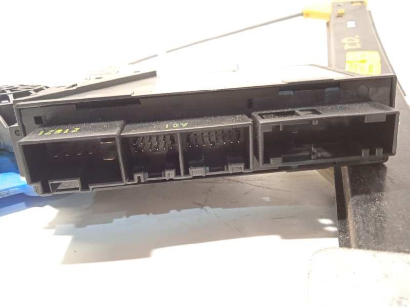 Recambio de elevalunas trasero derecho para audi a4 berlina (8e) 2.0 referencia OEM IAM 8E0839462B  