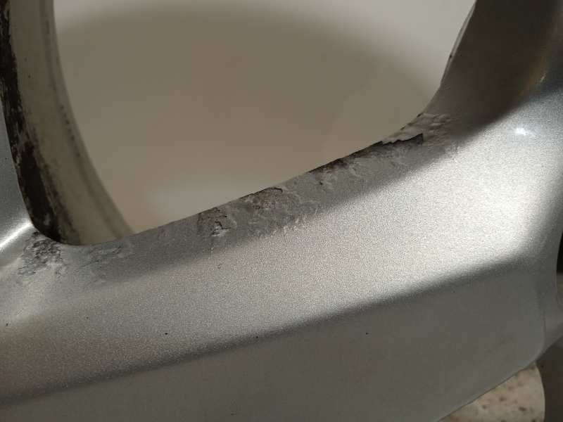 Recambio de llanta para lexus rx 300(mcu35) 3.0 v6 cat referencia OEM IAM SD15H  4261148200