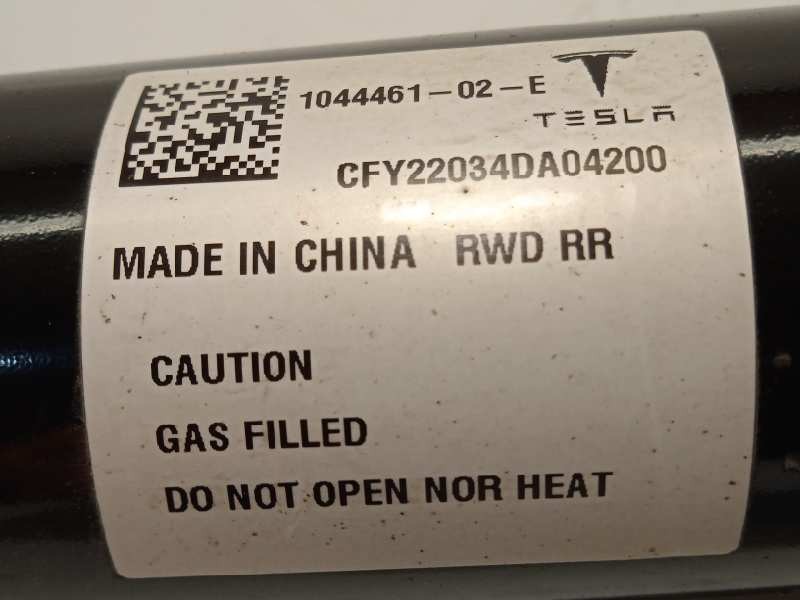 Recambio de amortiguador trasero derecho para tesla model 3 rwd referencia OEM IAM 104446102E  